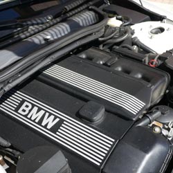 Двигатель БМВ бензин М52TU 2.5