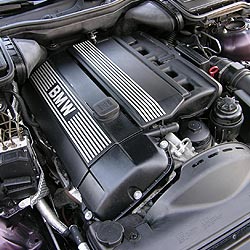 Двигатели БМВ бензин M54b25